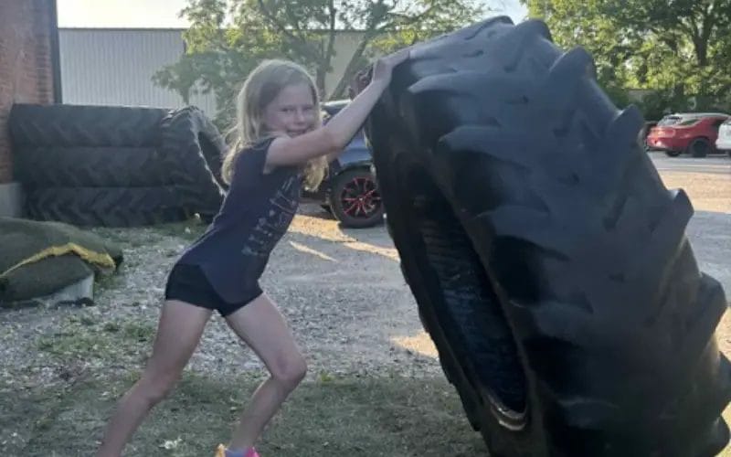 Kid on CrossFit class at CrossFit Durst